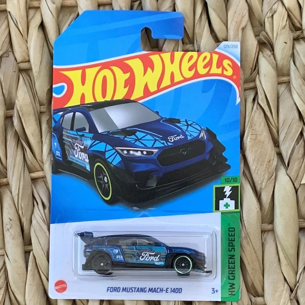 Treasure Hunt Ford Mustang Mach E1400 Hot Wheels Electric Vehicle EV Car 2024 🆕